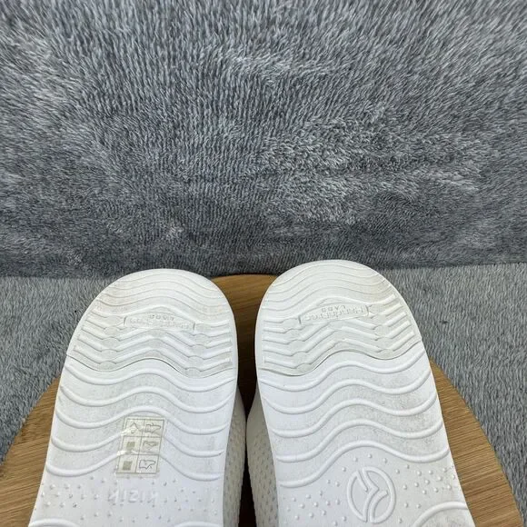 Women's White Sneakers - Picture 8 of 9